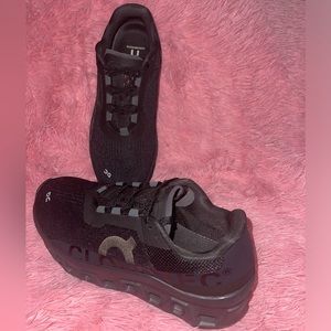 On Cloudmonster running shoe Womens sz: 6.5